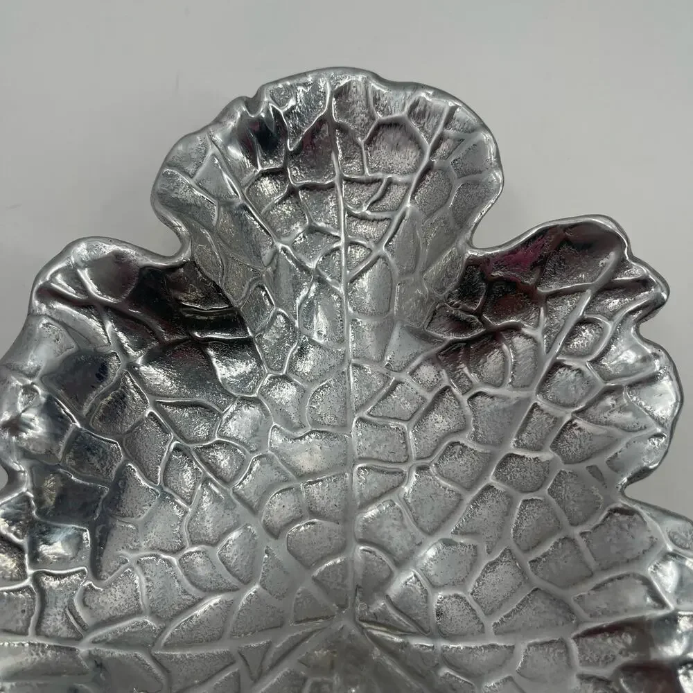 MARIPOSA Leaf Dish 6